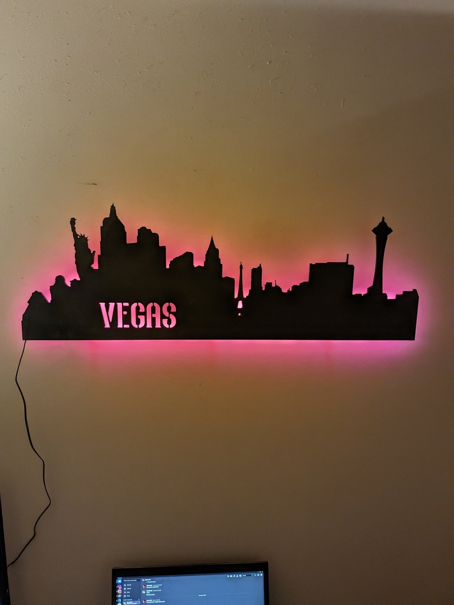 Las Vegas Skyline LED Sign, Las Vegas Wood Sign, Las Vegas Sign, Las Vegas Skyline Wall Art, Las Vegas Gift, LED decoration, Custom Sign - TitanOakDecor