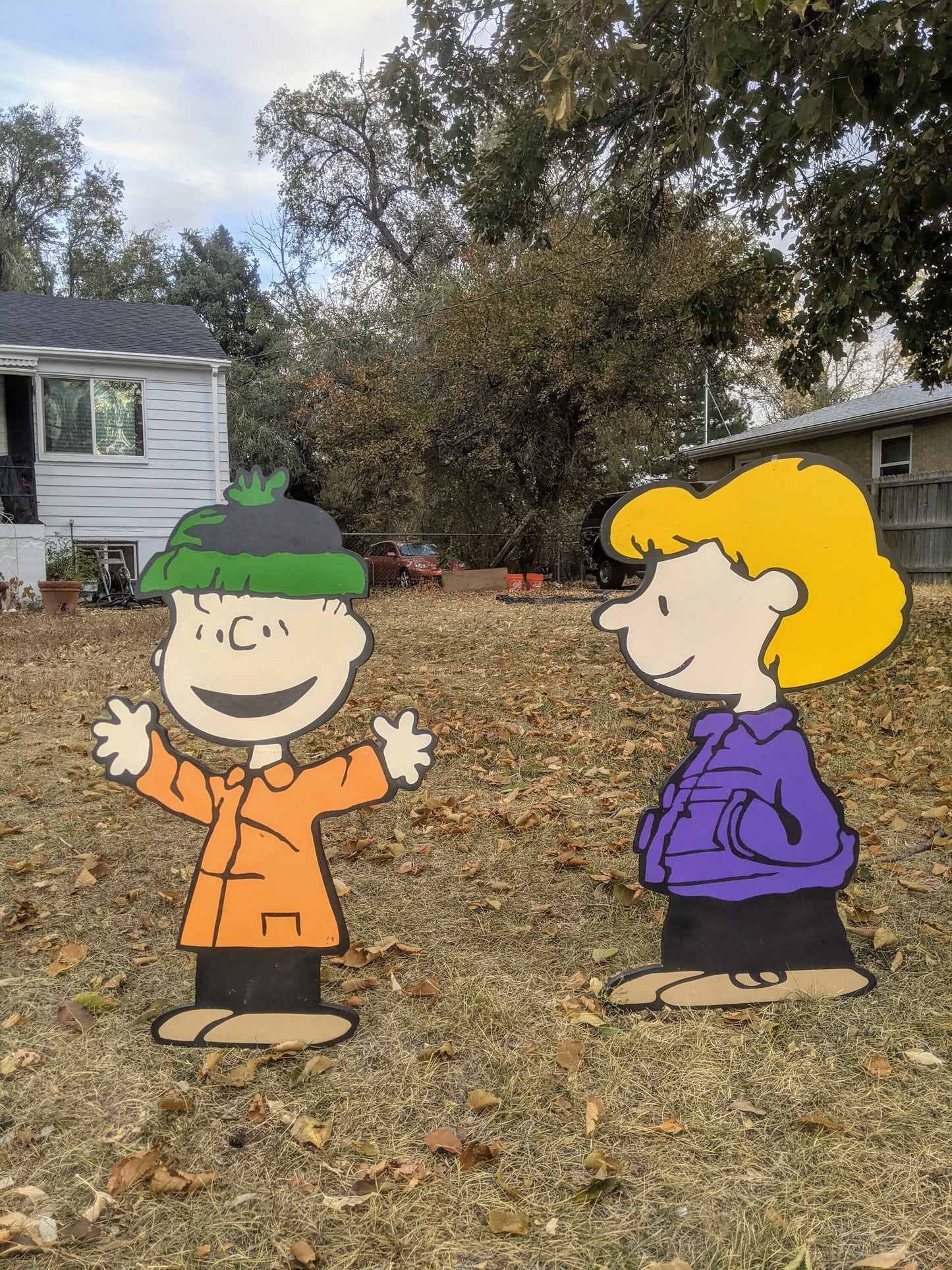 Peanuts Christmas Tree Yard Set