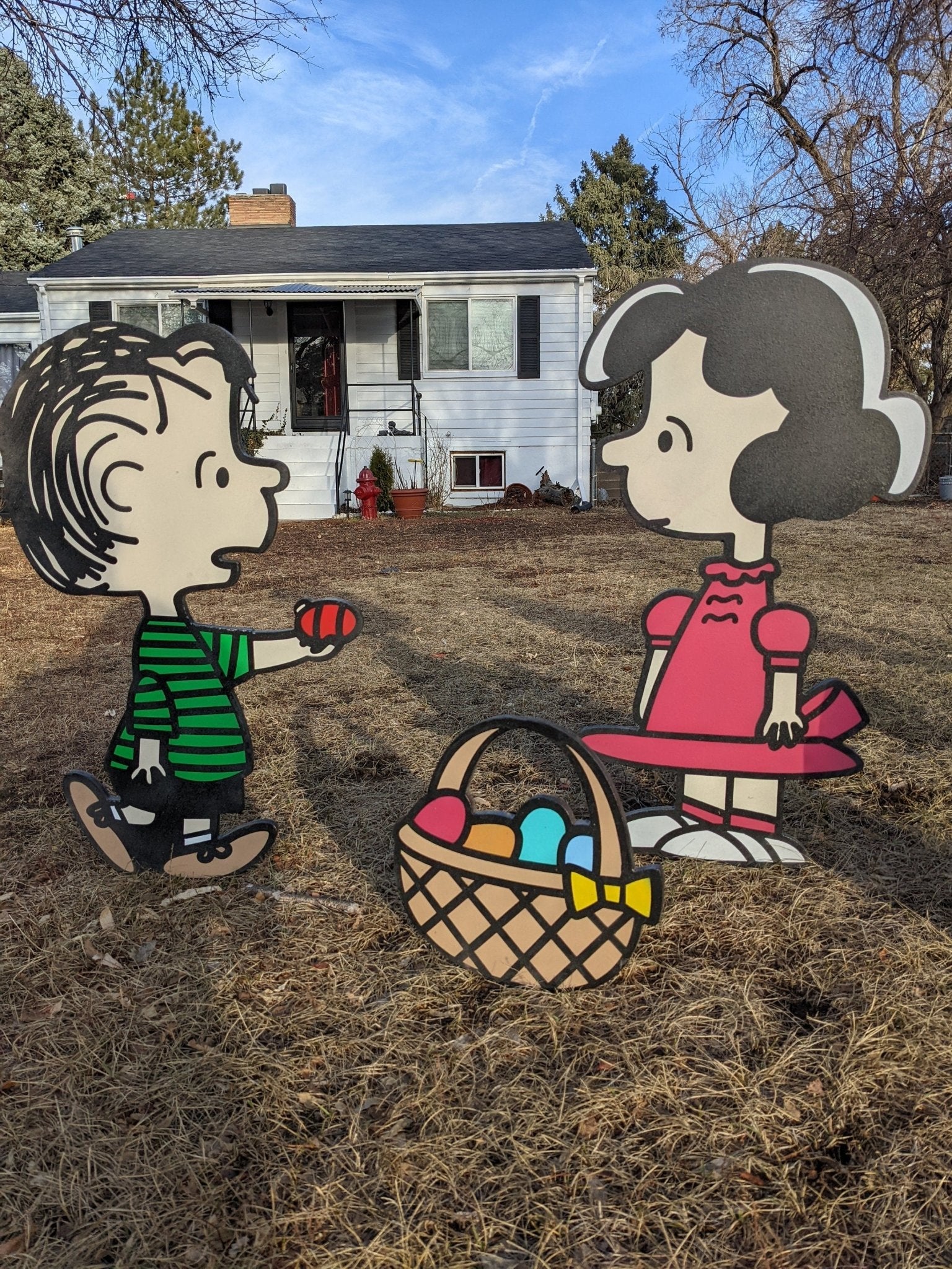 Charlie Brown and Friends Easter Yard Art Set - TitanOakDecor