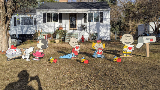 Charlie Brown and Friends Valentines Yard Art Lawn Art - TitanOakDecor