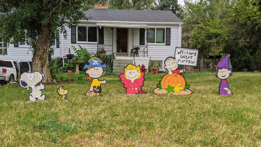 Charlie Brown Halloween Set - TitanOakDecor