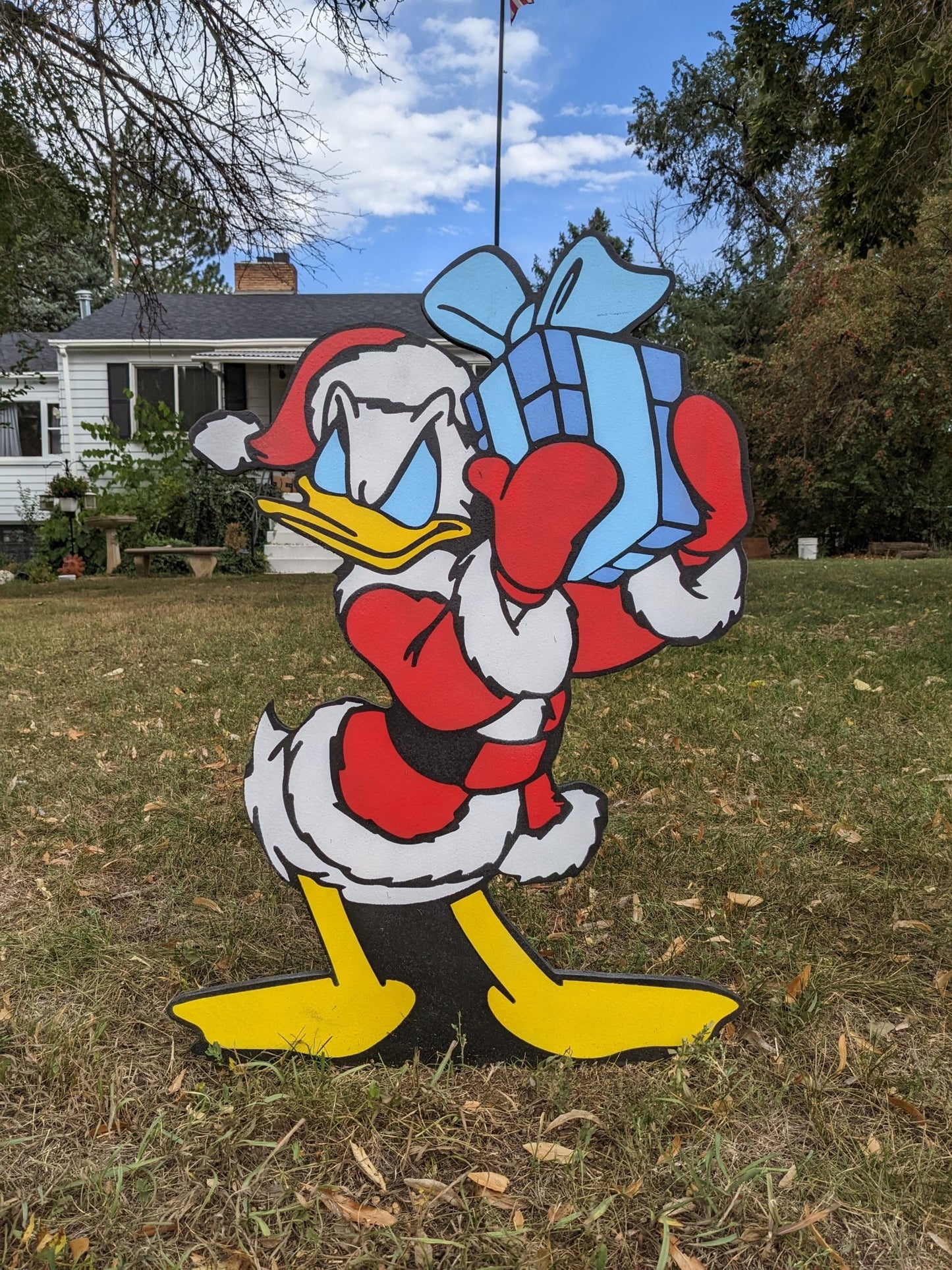 Mickey Merry Christmas Santa Yard Art Set - TitanOakDecor
