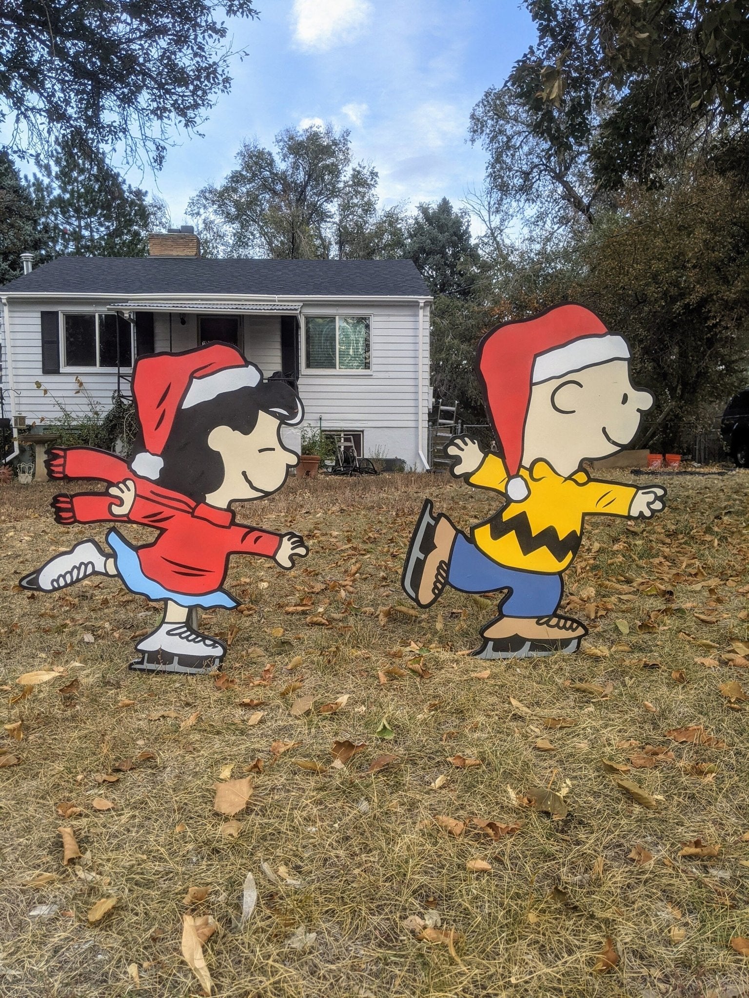 Charlie Brown and Friends Ice Skating Yard Art Set - TitanOakDecor