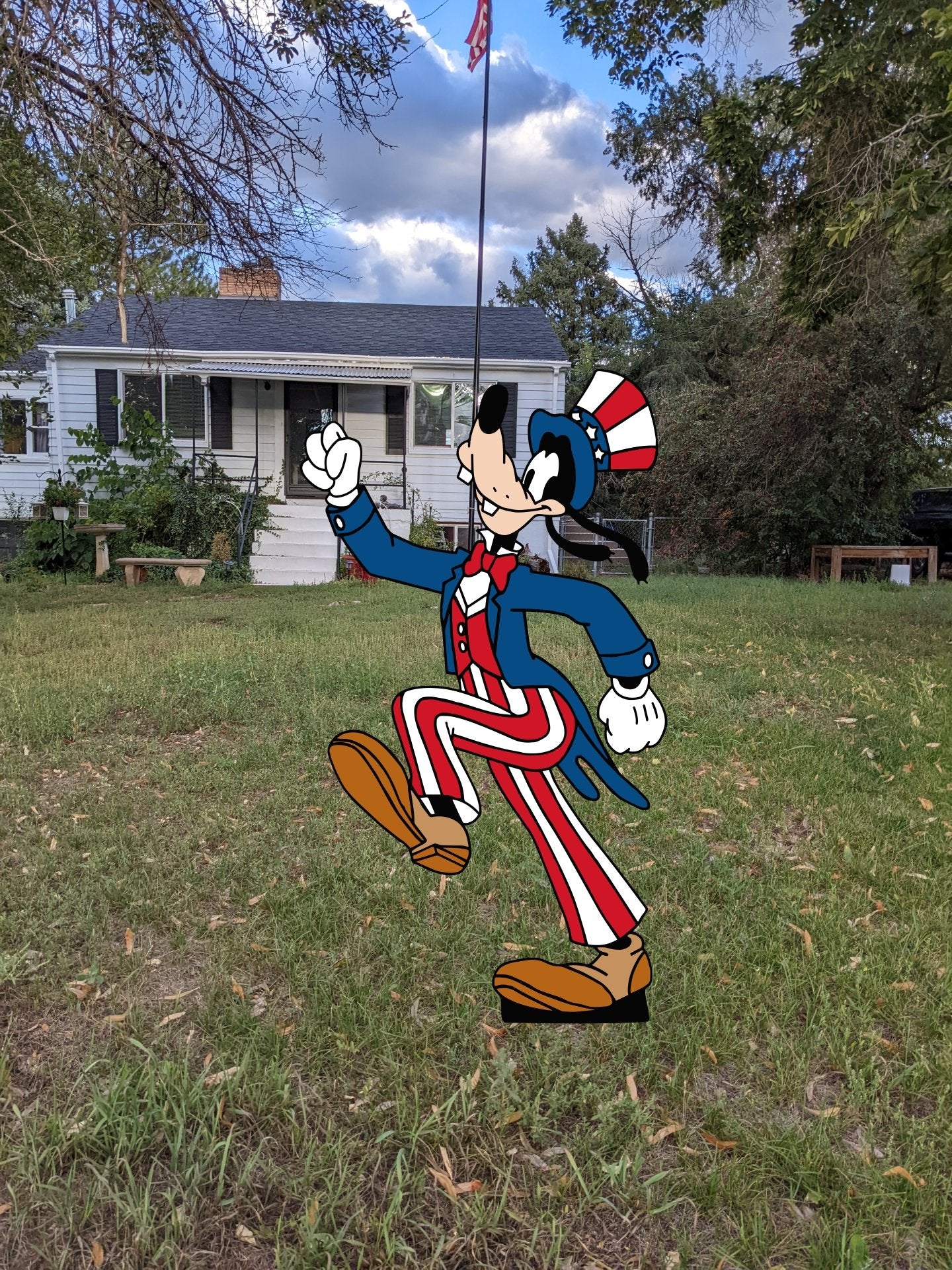 Mickey mouse 4th of popular July yard decor