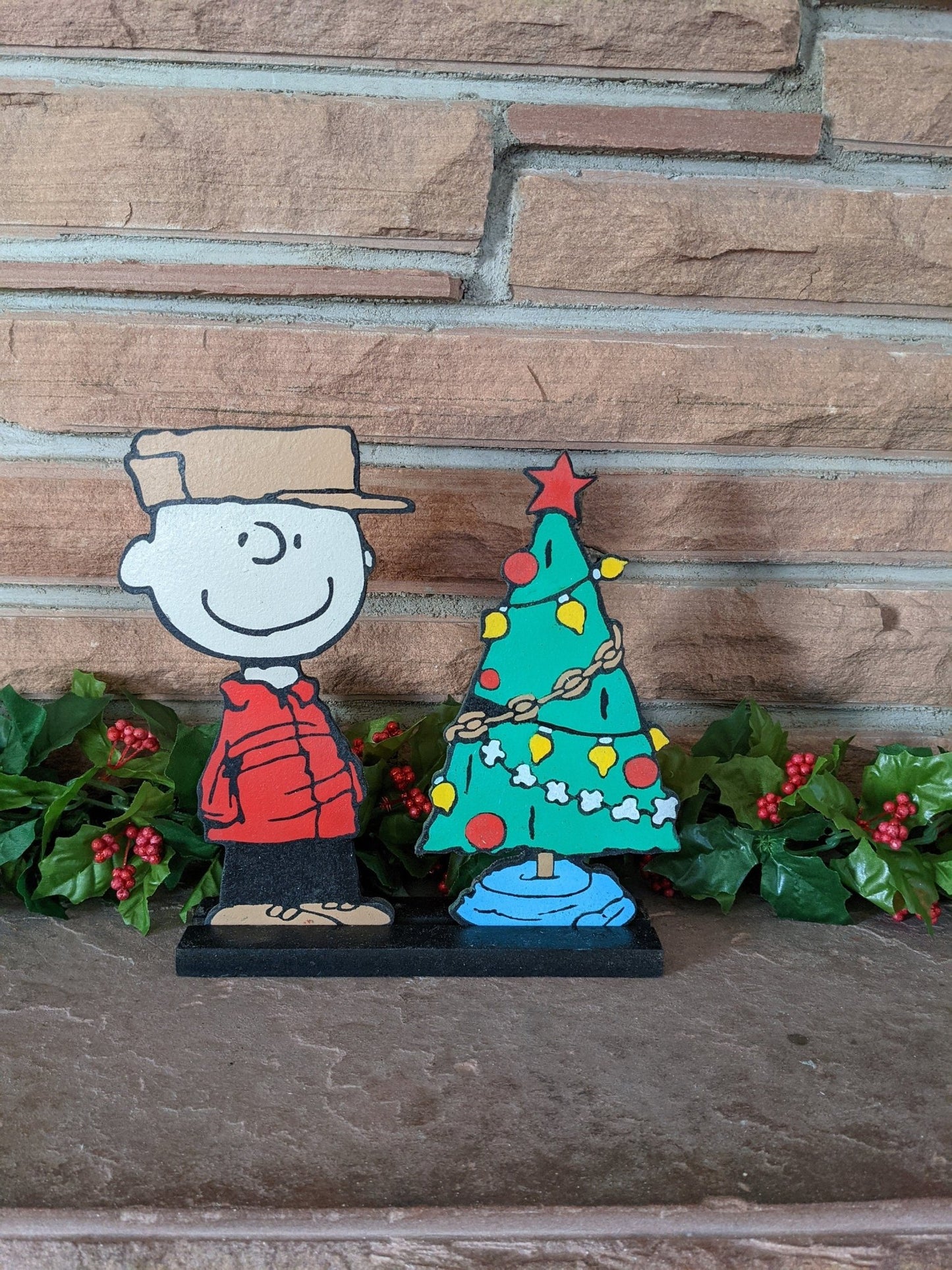 Peanuts Mini Christmas Tree Set - TitanOakDecor