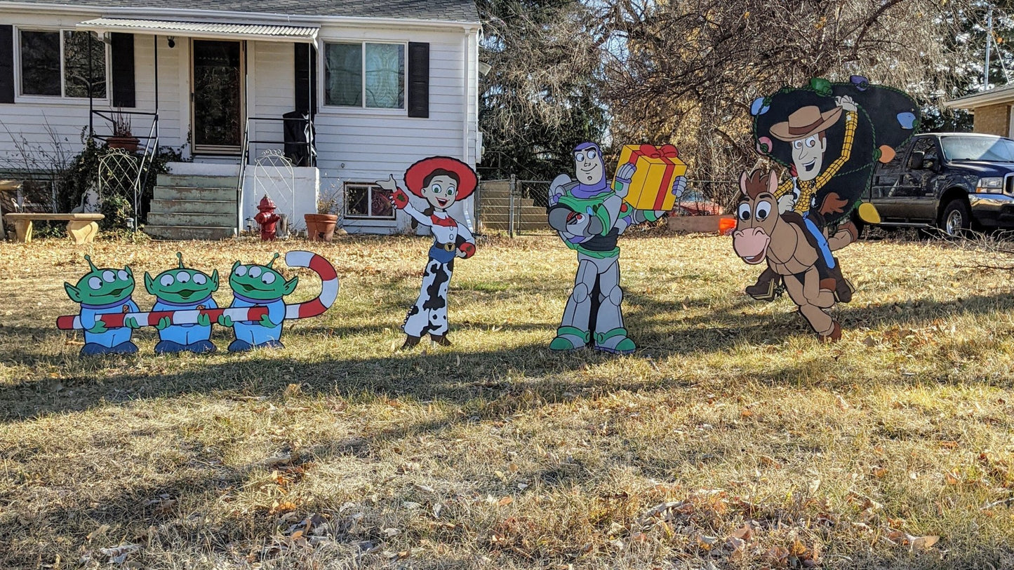 Toy Story Christmas Celebration Yard Art Set - TitanOakDecor